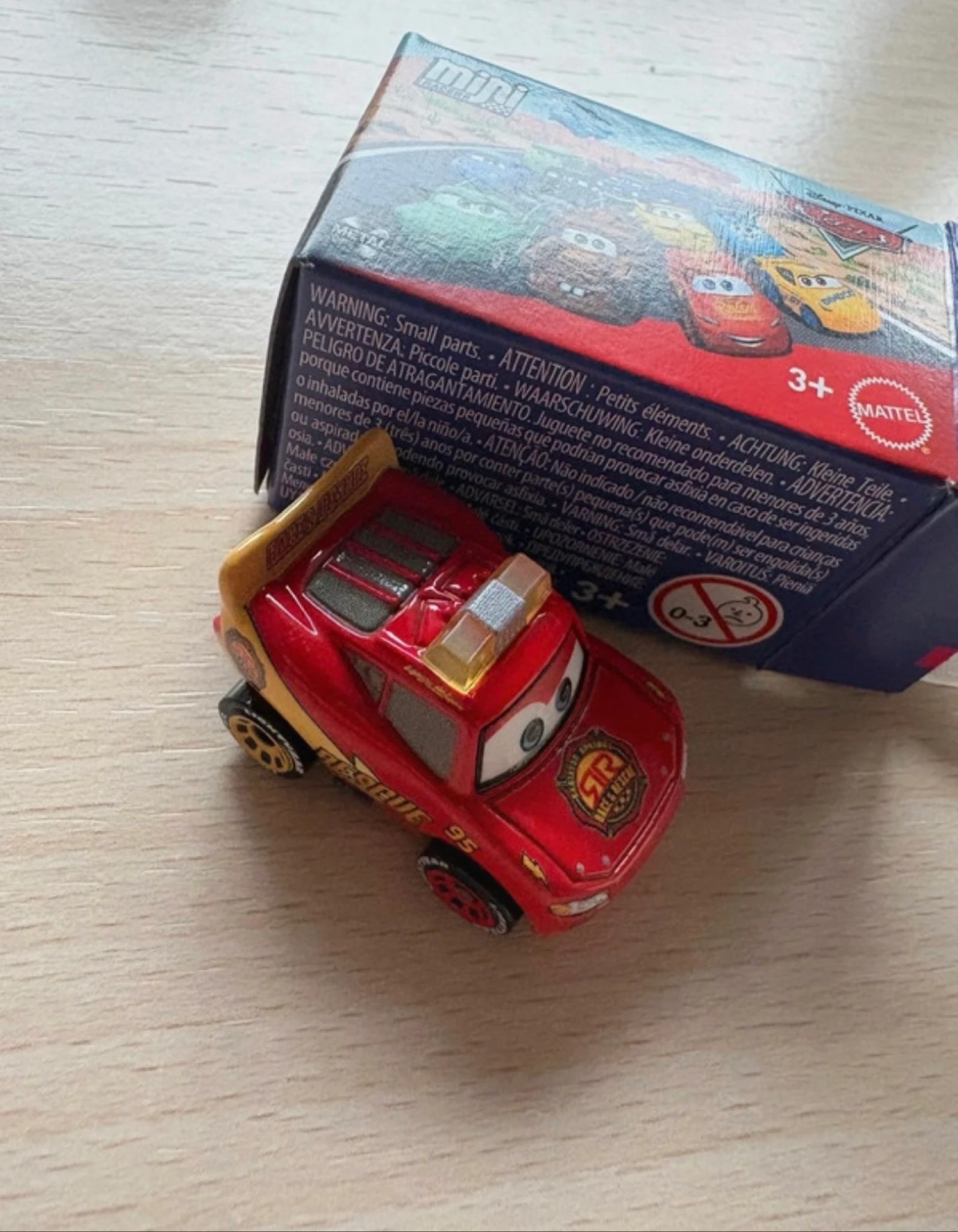Mattel Mini Racers (Disney Pixar Cars) - Rescue Lightning McQueen
